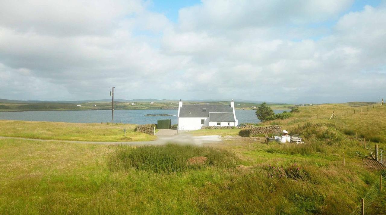 Tigh Beag Na Mara Apartment Roag Exterior foto